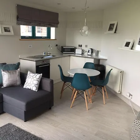 Penrith Retreats Apartment Exterior photo